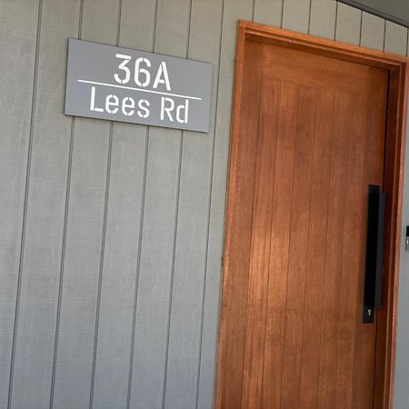 Luxury Holiday Unit 8Min Walk To Town Center With Boat Parking Mallacoota Eksteriør billede