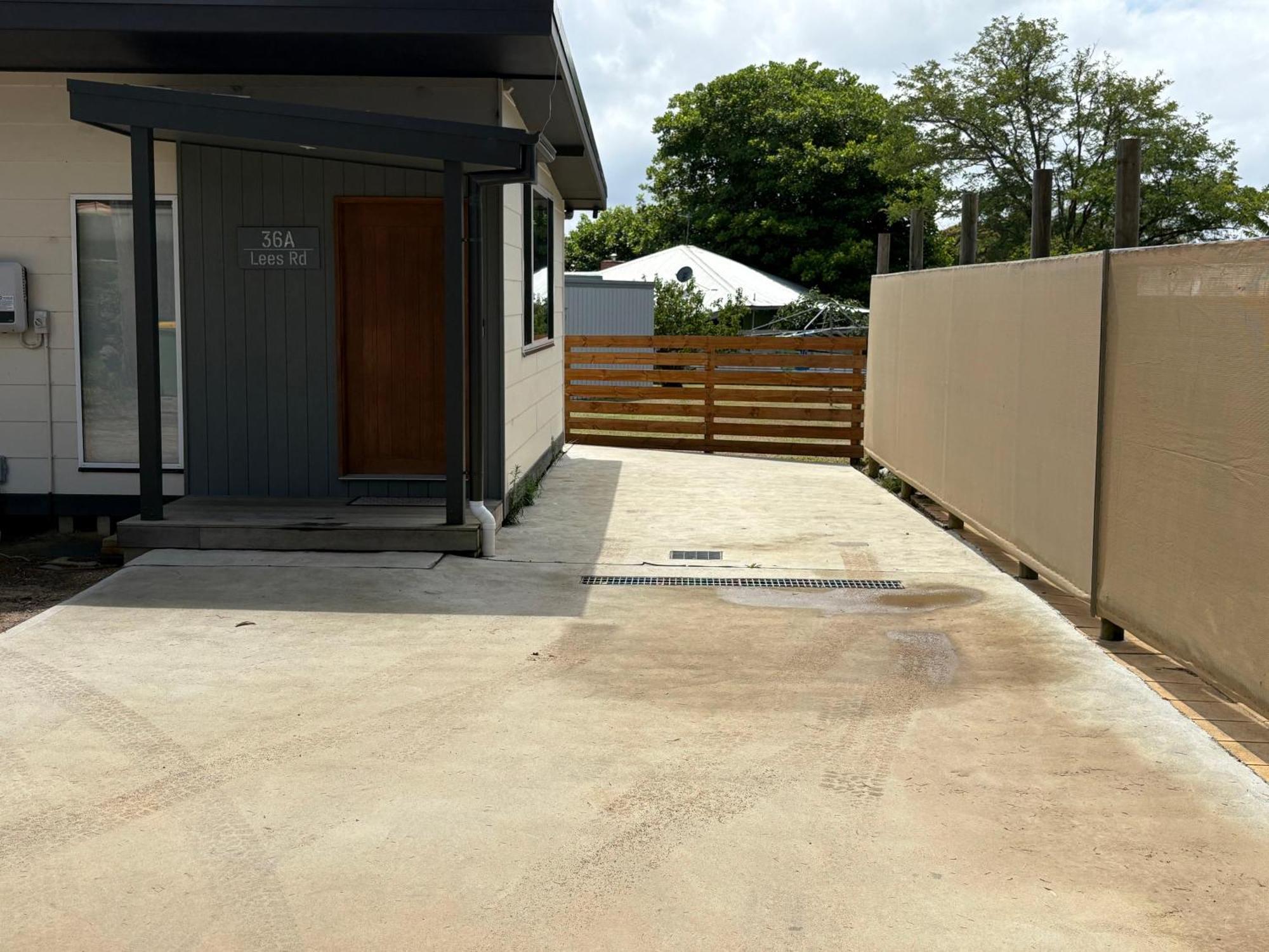 Luxury Holiday Unit 8Min Walk To Town Center With Boat Parking Mallacoota Eksteriør billede